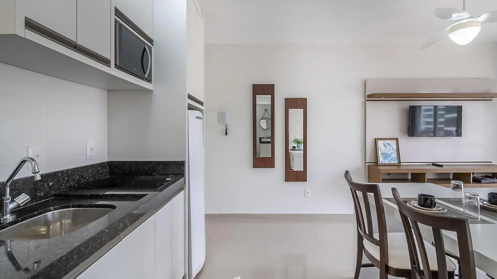 Apto Moderno Prox. Da Roda Gigante De Bc Mbh0601 Balneário Camboriú